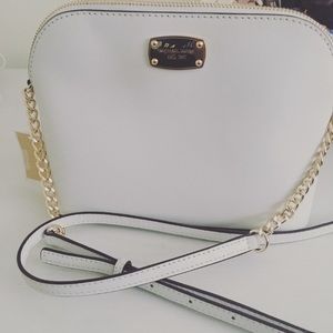 Michael Kors  Lg Dome Crossbody